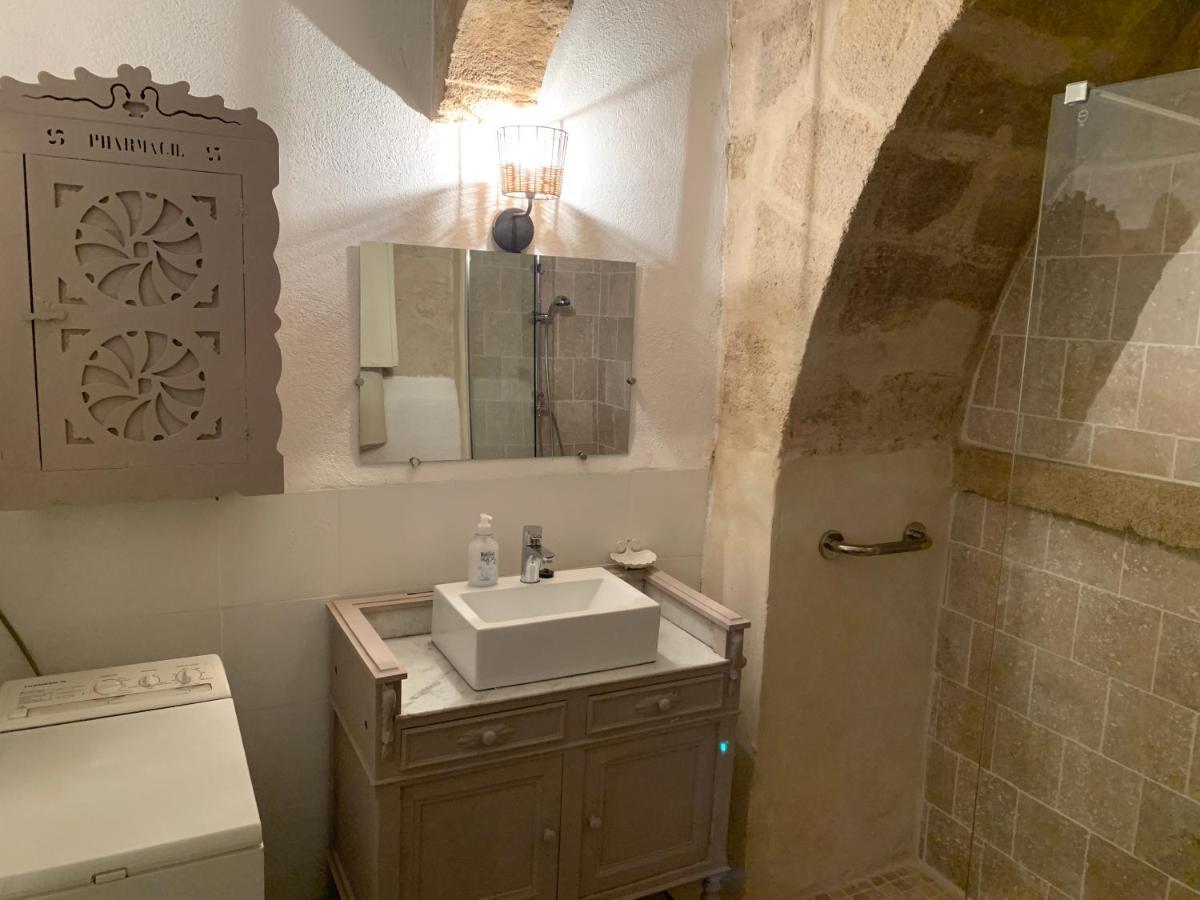 Appartement De Charme Dans Le Coeur Historique D'Uzès Zewnętrze zdjęcie