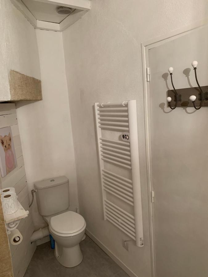 Appartement De Charme Dans Le Coeur Historique D'Uzès Zewnętrze zdjęcie