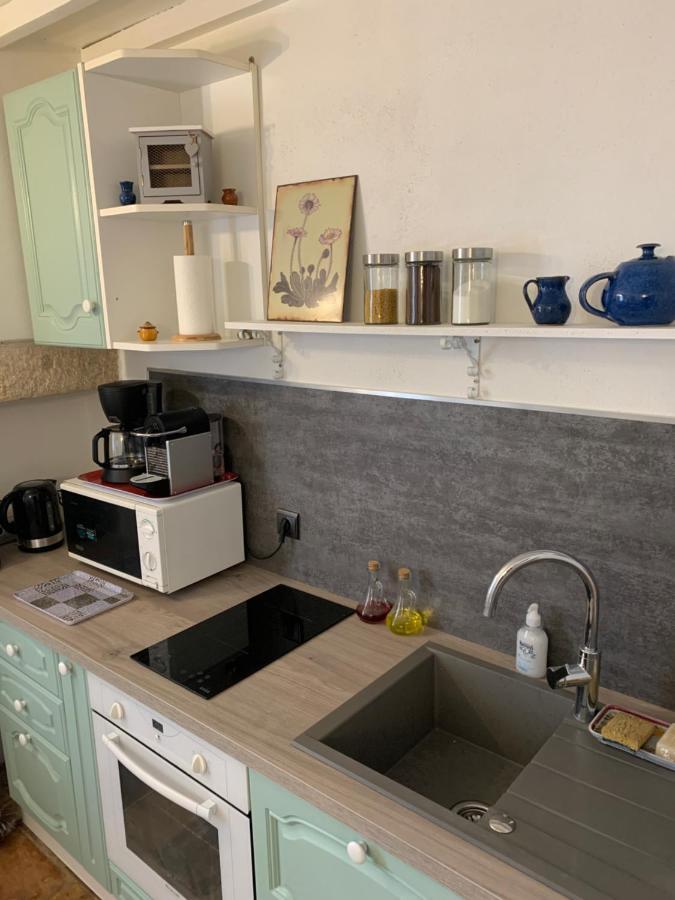 Appartement De Charme Dans Le Coeur Historique D'Uzès Zewnętrze zdjęcie