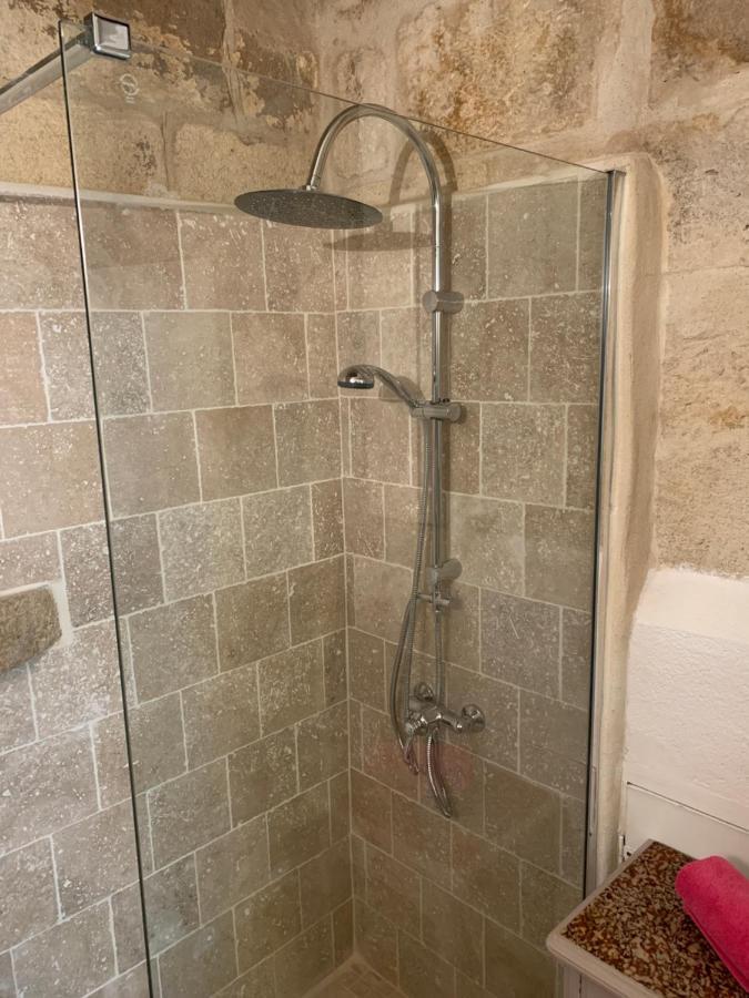 Appartement De Charme Dans Le Coeur Historique D'Uzès Zewnętrze zdjęcie