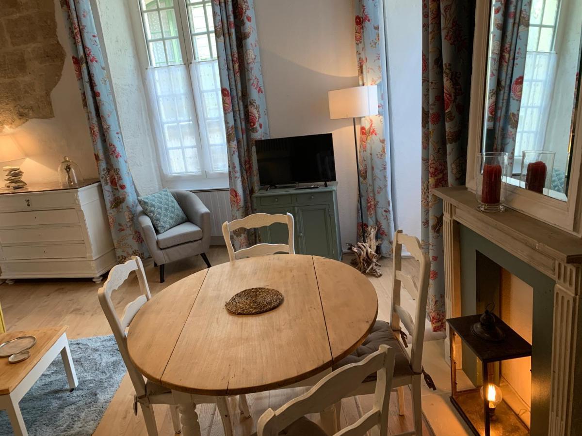 Appartement De Charme Dans Le Coeur Historique D'Uzès Zewnętrze zdjęcie